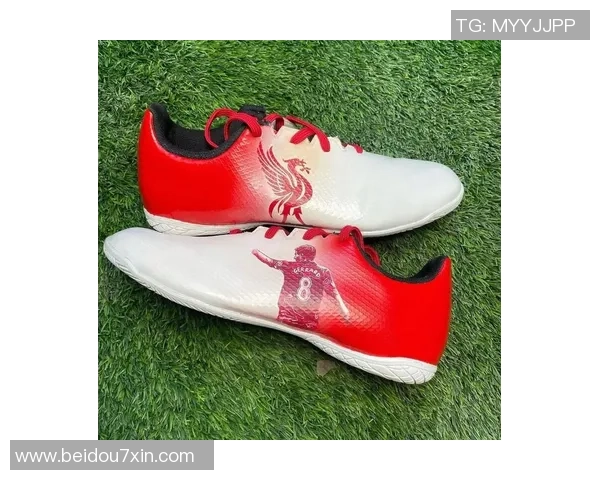 天津球星卡足球鞋专卖店热销高品质球鞋与收藏卡片 任选心仪款式